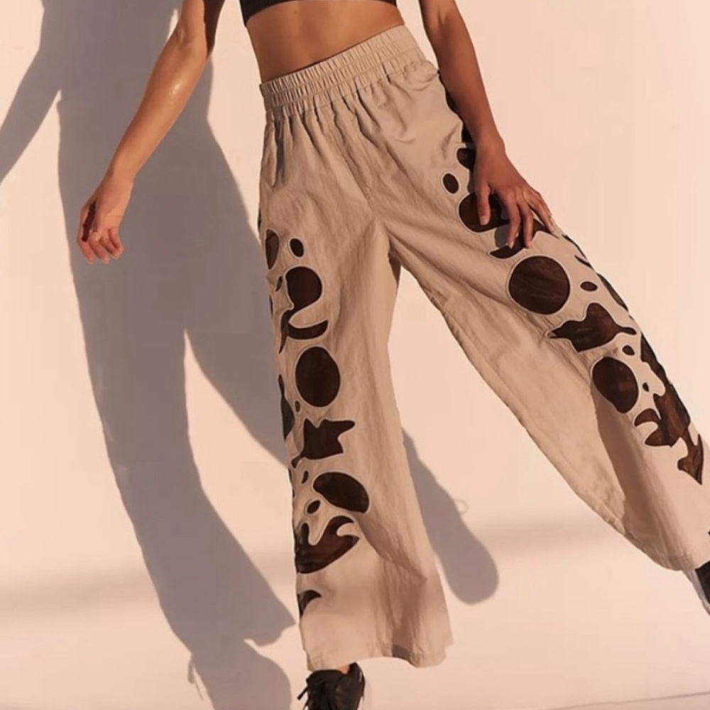 NWT FP Movement Stay Wavy Pants size L